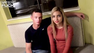 18 yaşindaki sarişin kız sert sikişiyor